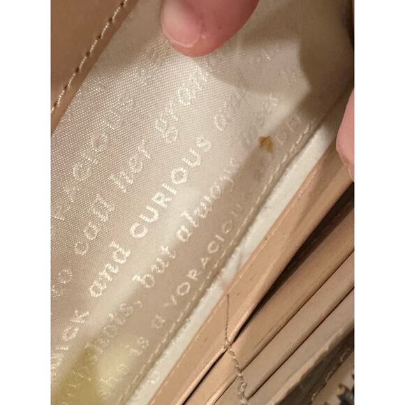 Kate Spade long zip around wallet -black & white stripes - Picture 9 of 10